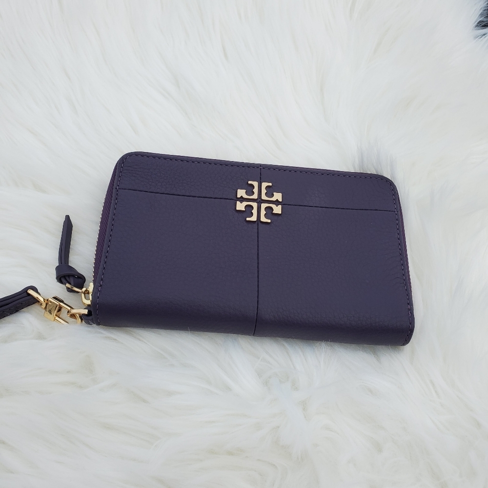 Tory burch smartphone wristlet